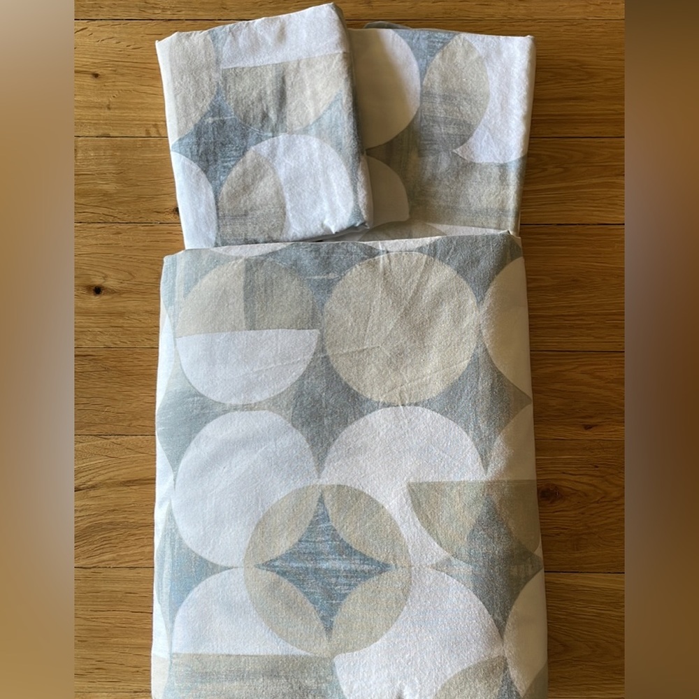 West Elm Duvet and Shams Full/Queen